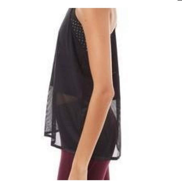 Workout top Monreal London - Picture 6 of 6